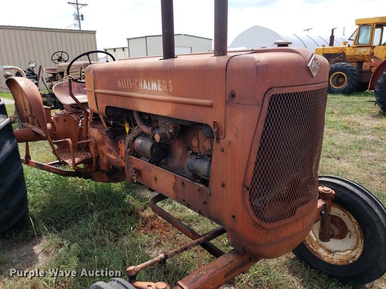 image for item DO2983 Allis Chalmers D17  tractor