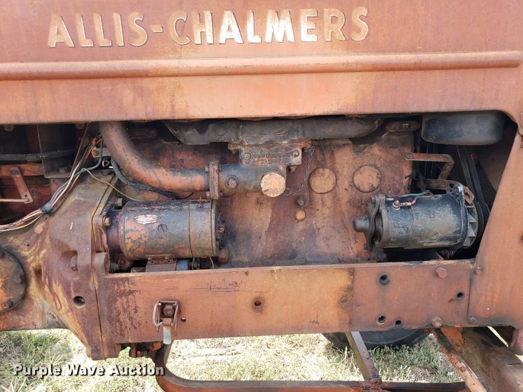 image for item DO2983 Allis Chalmers D17  tractor
