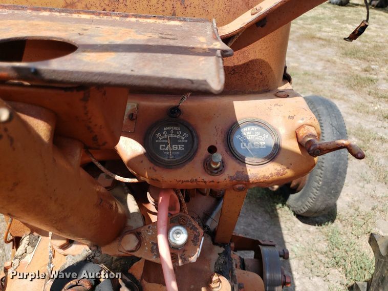 image for item DO2986 Case DC-4  tractor