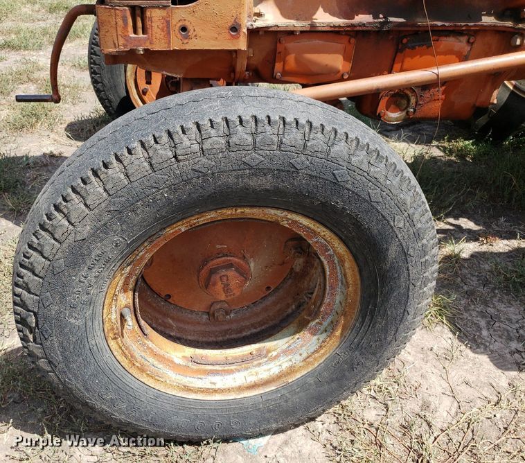 image for item DO2986 Case DC-4  tractor