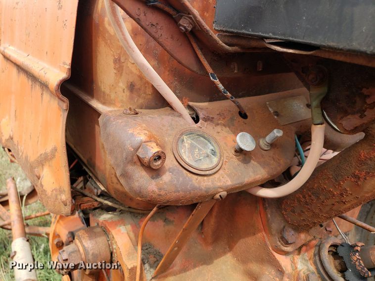 image for item DO2987 Case DC-4  tractor