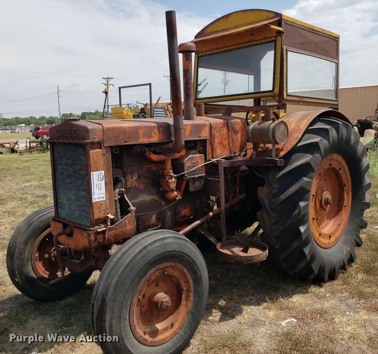 image for item DO2988 Case L  tractor