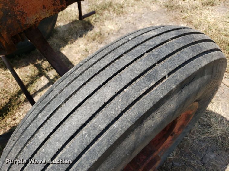 image for item DO2988 Case L  tractor