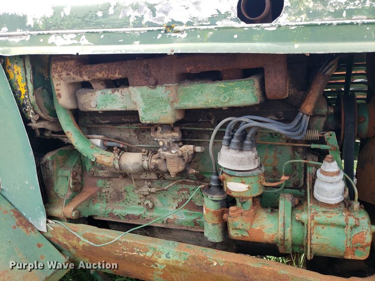 image for item DO2989 Oliver  tractor