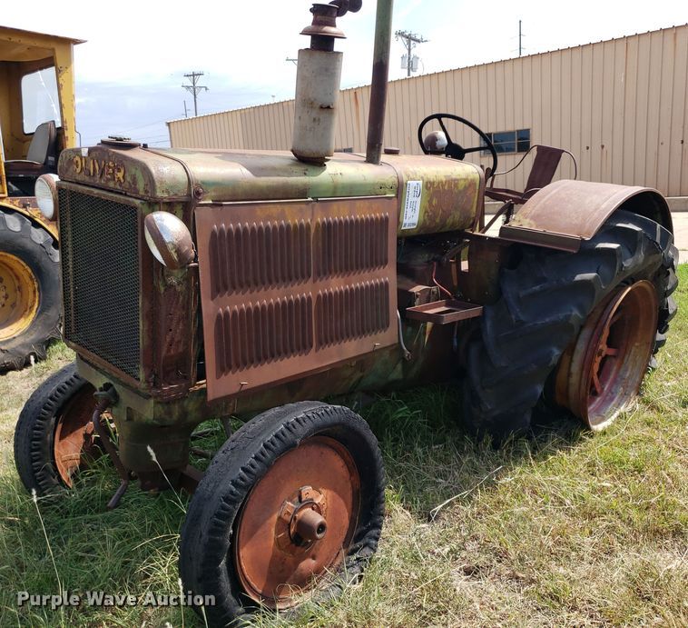 image for item DO2994 Oliver 99  tractor