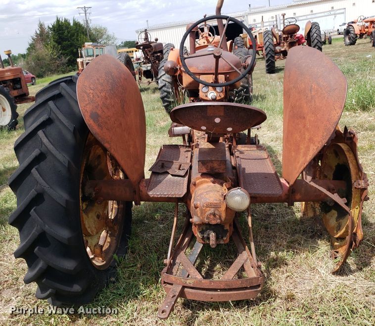 image for item DO2997 Cockshutt 30  tractor