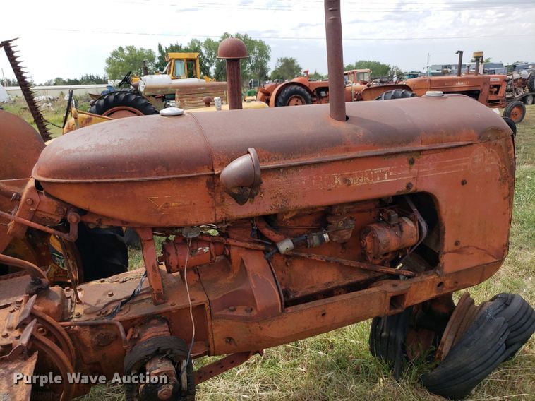 image for item DO2997 Cockshutt 30  tractor