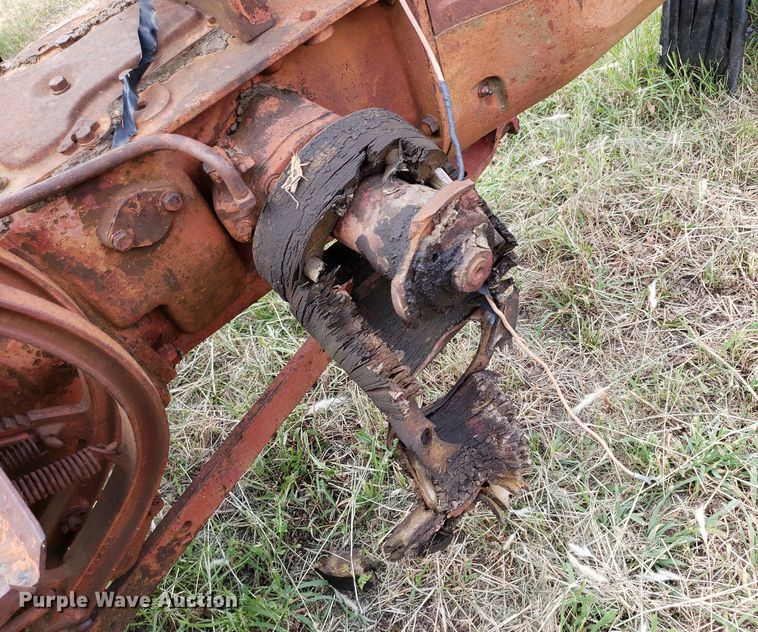 image for item DO2997 Cockshutt 30  tractor