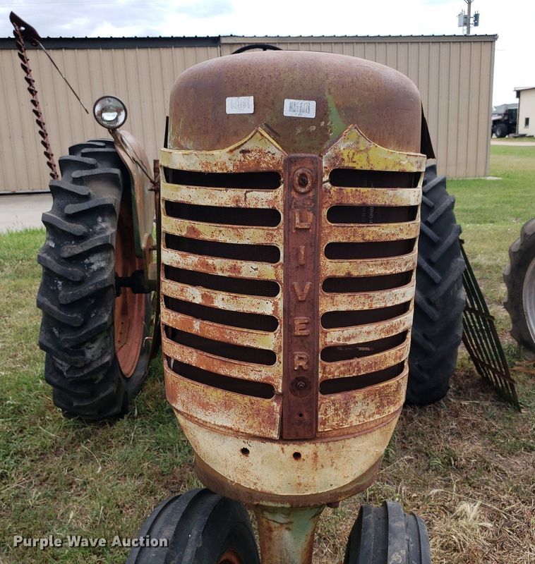 image for item DO2999 Oliver Row Crop 66  tractor