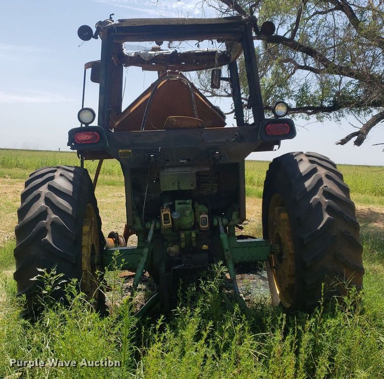 image for item DO3016 1978 John Deere 4440  tractor