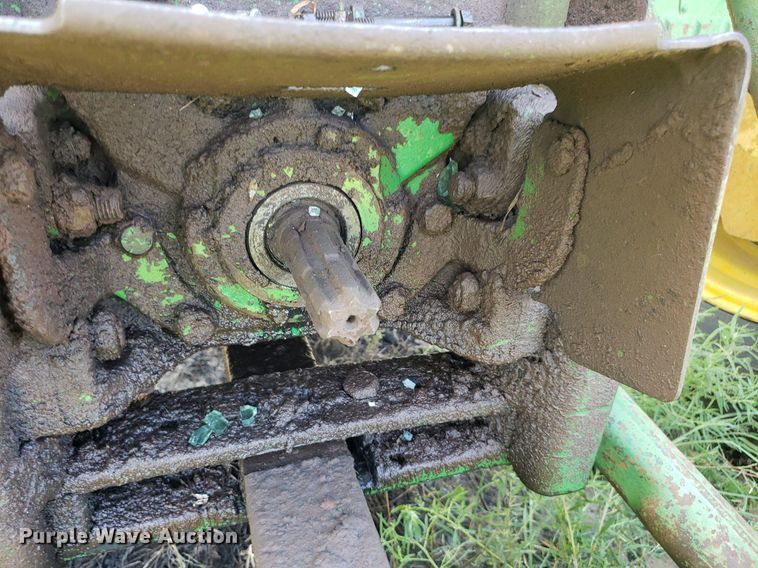 image for item DO3016 1978 John Deere 4440  tractor