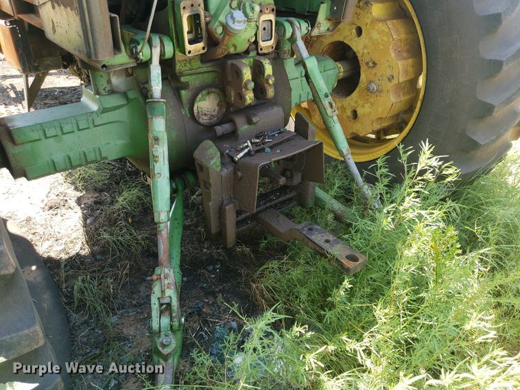 image for item DO3016 1978 John Deere 4440  tractor