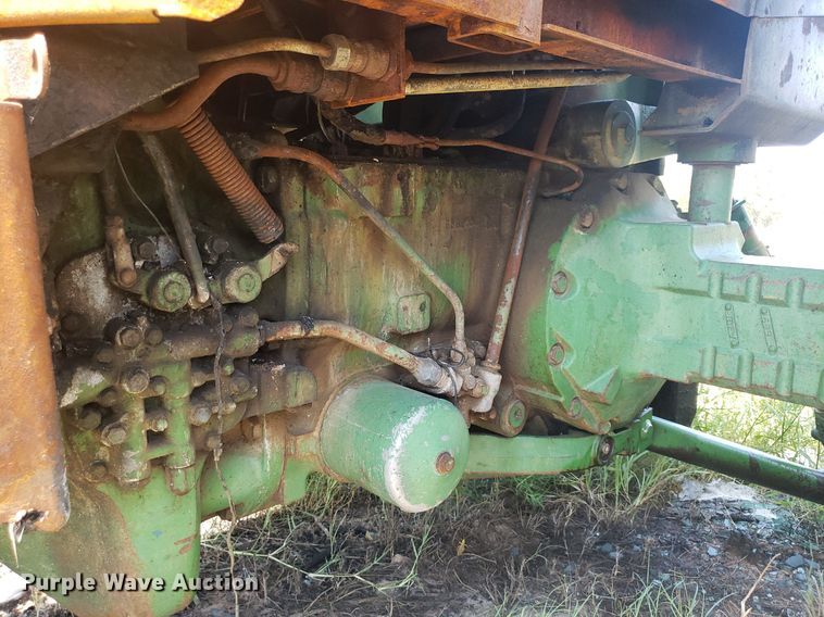 image for item DO3016 1978 John Deere 4440  tractor