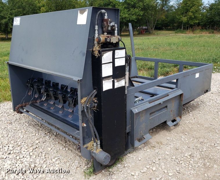 image for item DO3018 Top Notch  skid steer bale processor