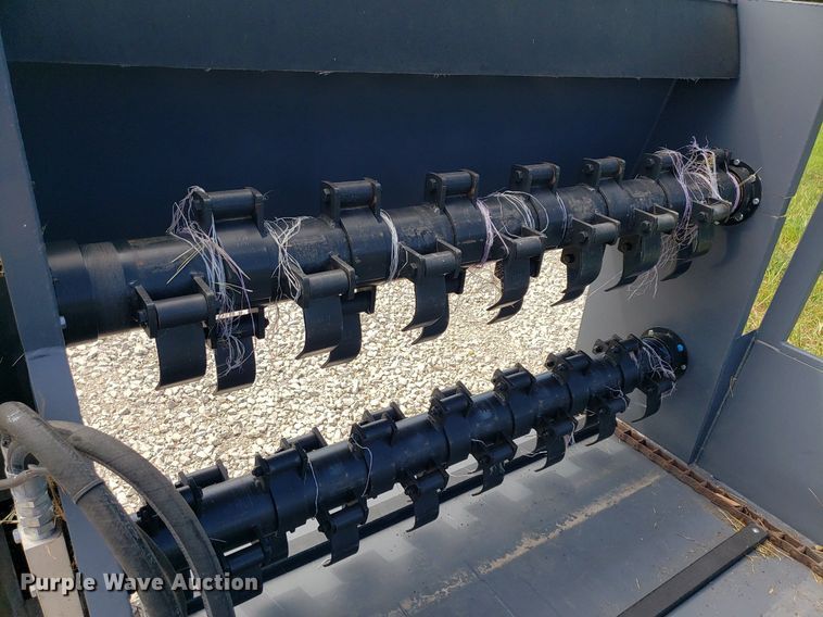 image for item DO3018 Top Notch  skid steer bale processor