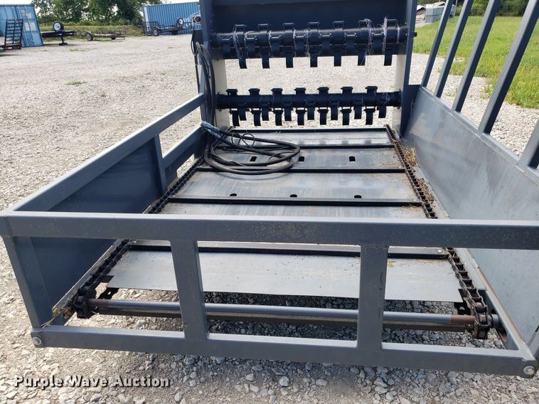 image for item DO3018 Top Notch  skid steer bale processor