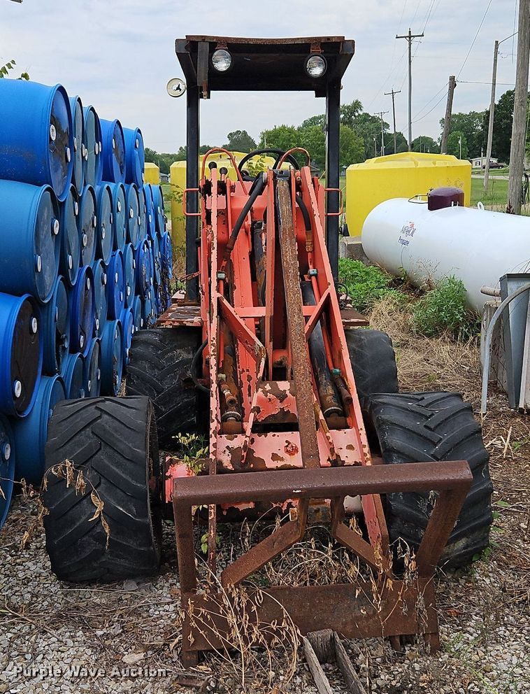 image for item DP2306 Willmar Wrangler  wheel loader