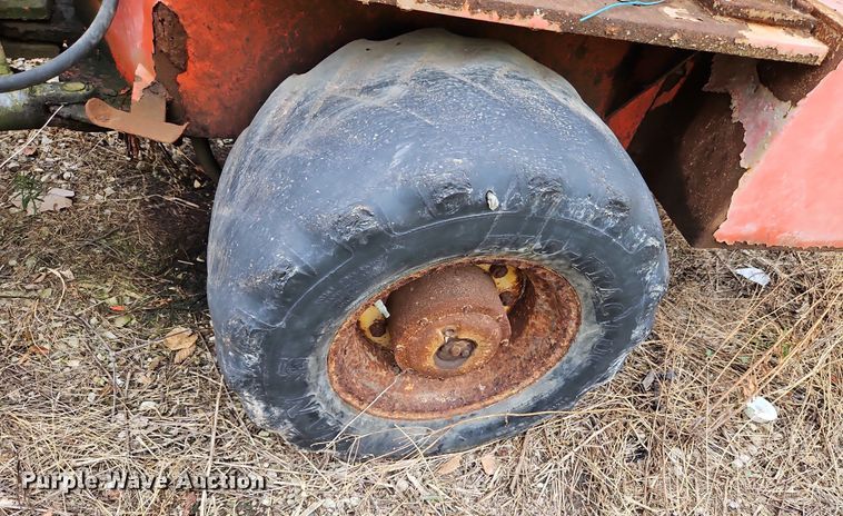 image for item DP2306 Willmar Wrangler  wheel loader