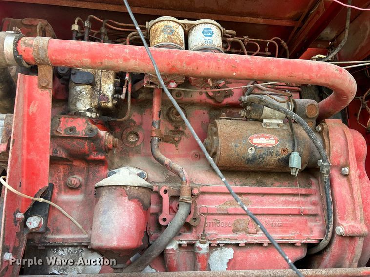 image for item DQ0879 Massey Ferguson MT750  combine