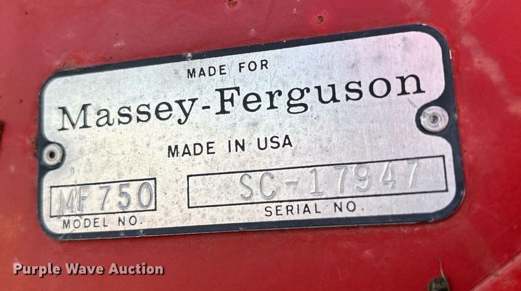 image for item DQ0879 Massey Ferguson MT750  combine