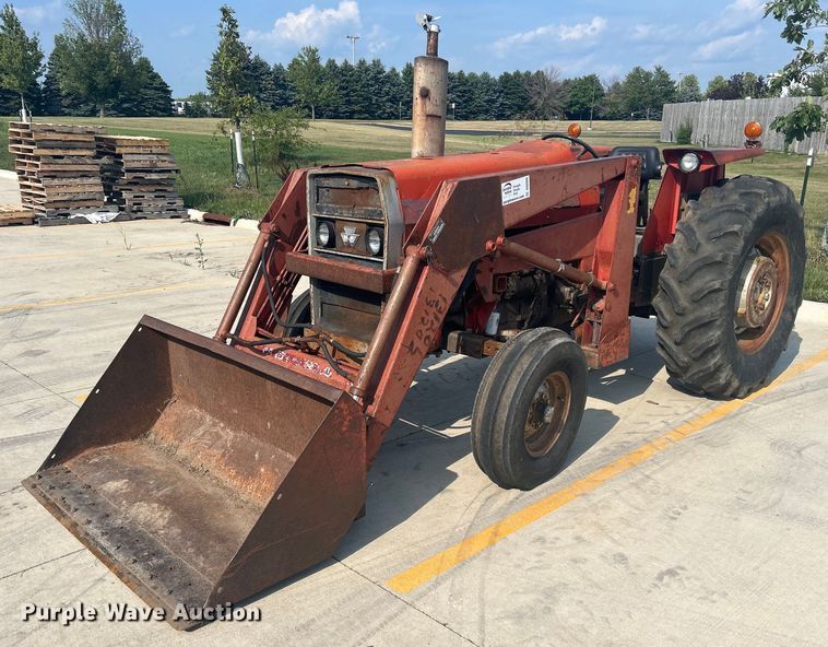 image for item DQ0888 1979 Massey Ferguson 275  tractor