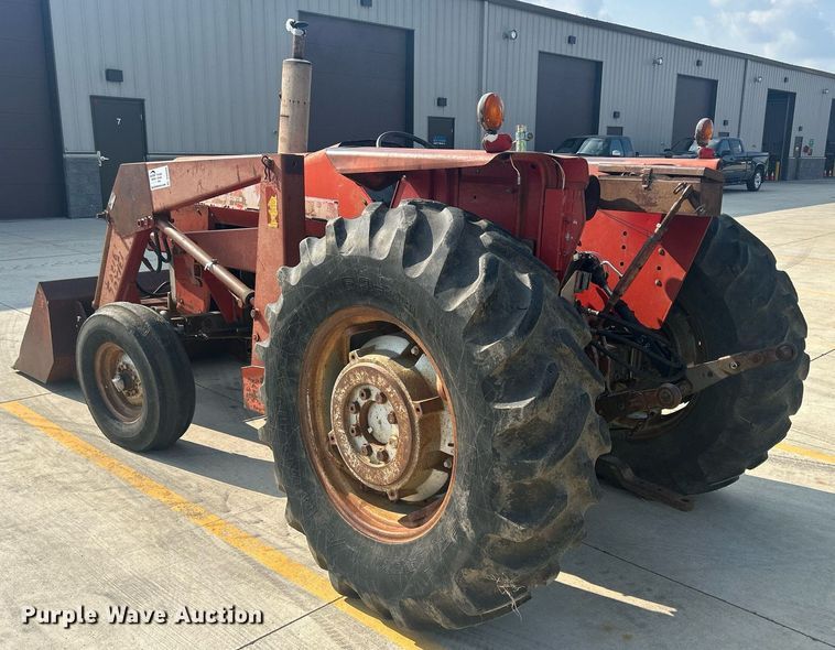 image for item DQ0888 1979 Massey Ferguson 275  tractor