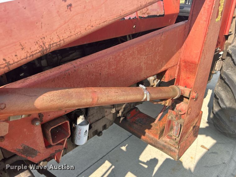 image for item DQ0888 1979 Massey Ferguson 275  tractor