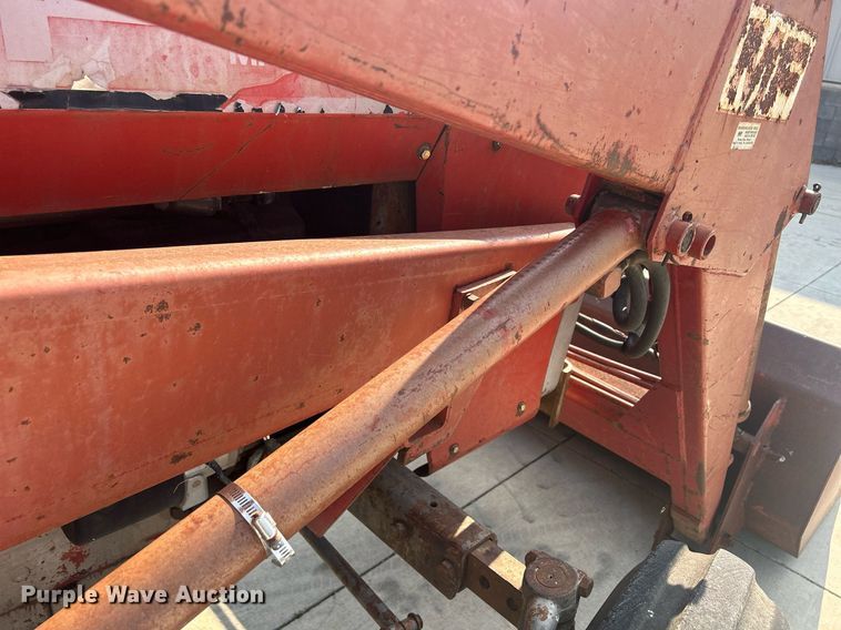 image for item DQ0888 1979 Massey Ferguson 275  tractor