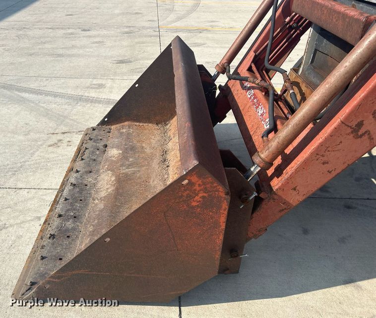 image for item DQ0888 1979 Massey Ferguson 275  tractor