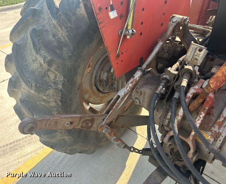 image for item DQ0888 1979 Massey Ferguson 275  tractor