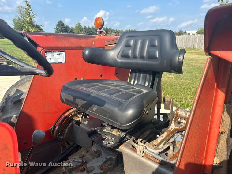 image for item DQ0888 1979 Massey Ferguson 275  tractor