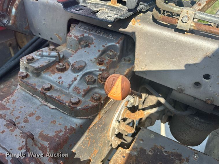 image for item DQ0888 1979 Massey Ferguson 275  tractor