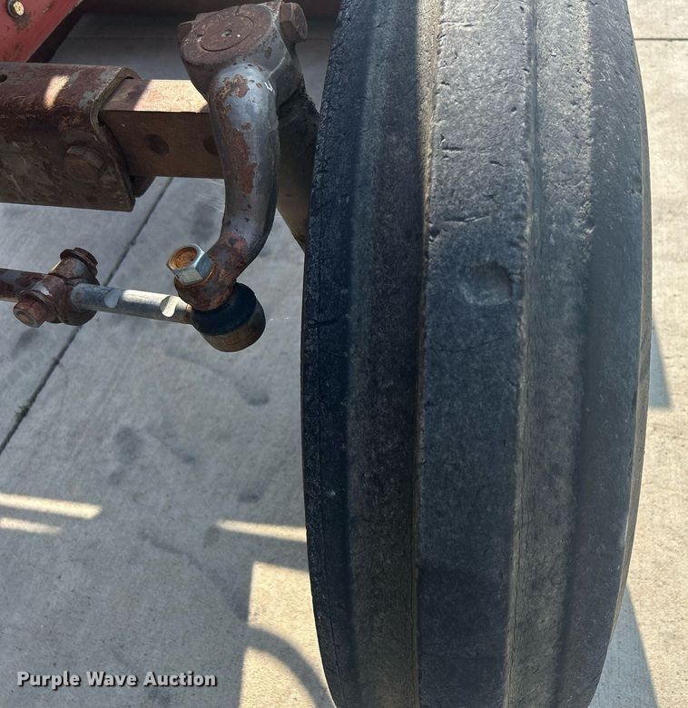 image for item DQ0888 1979 Massey Ferguson 275  tractor