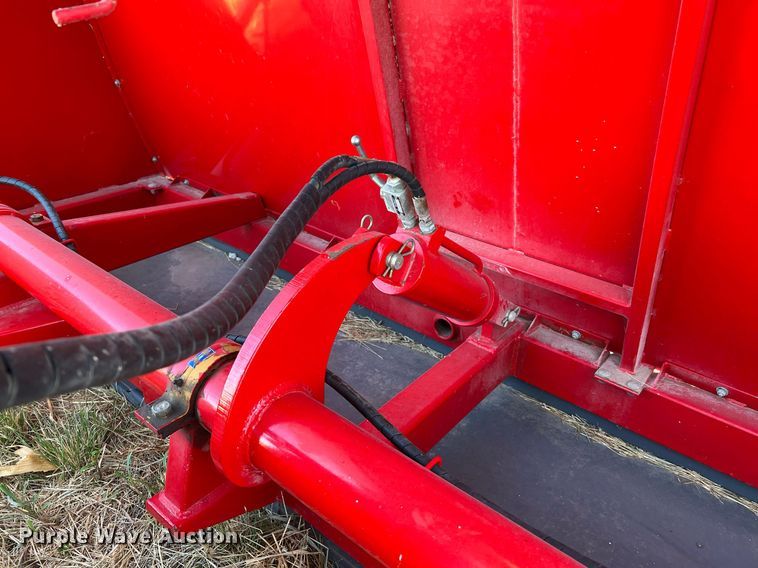 image for item DQ2143 2009 Mainero 2230  grain bagger