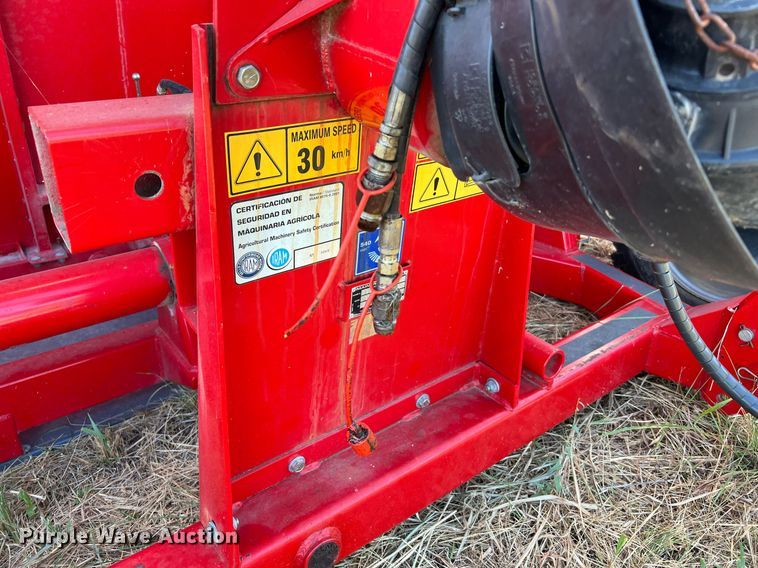 image for item DQ2143 2009 Mainero 2230  grain bagger