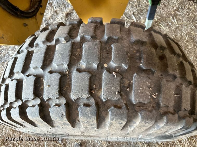 image for item DS2181 2017 Vermeer BPX9000  bale processor