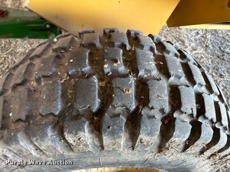 image for item DS2181 2017 Vermeer BPX9000  bale processor