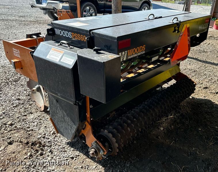 image for item DS2182 Woods PSS60  seeder