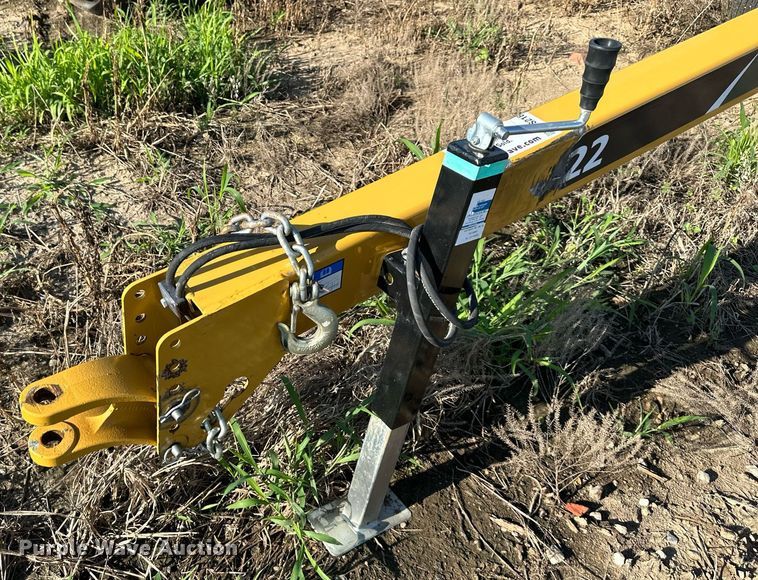 image for item DS2183 2022 Vermeer VR1022  hay rake