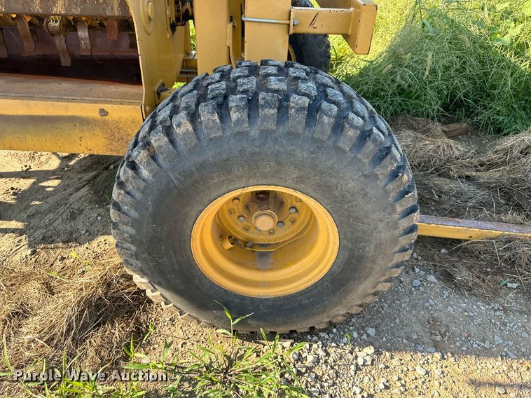 image for item DS2184 2004 Vermeer BP7000  bale processor