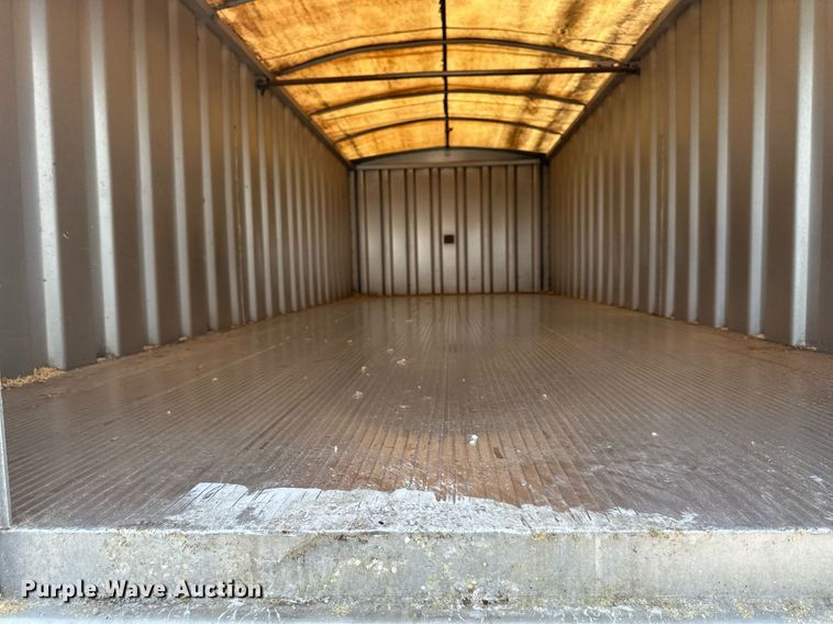 image for item DS2213 1986 Freightliner FLC  grain truck