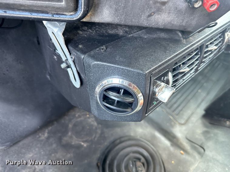 image for item DS2213 1986 Freightliner FLC  grain truck