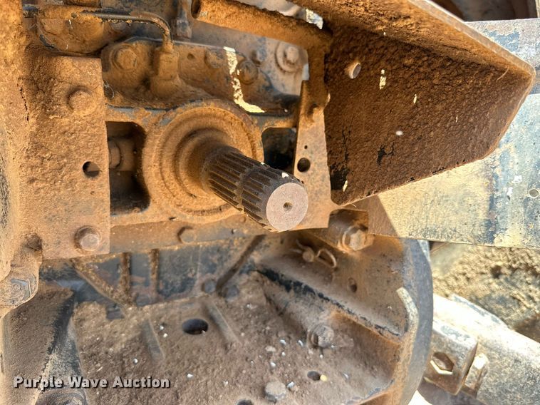 image for item KM9865 1994 Case IH 7240  MFWD tractor