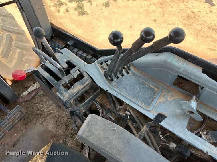 image for item KM9865 1994 Case IH 7240  MFWD tractor