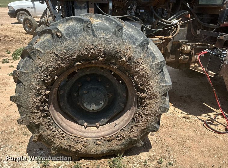 image for item KM9865 1994 Case IH 7240  MFWD tractor