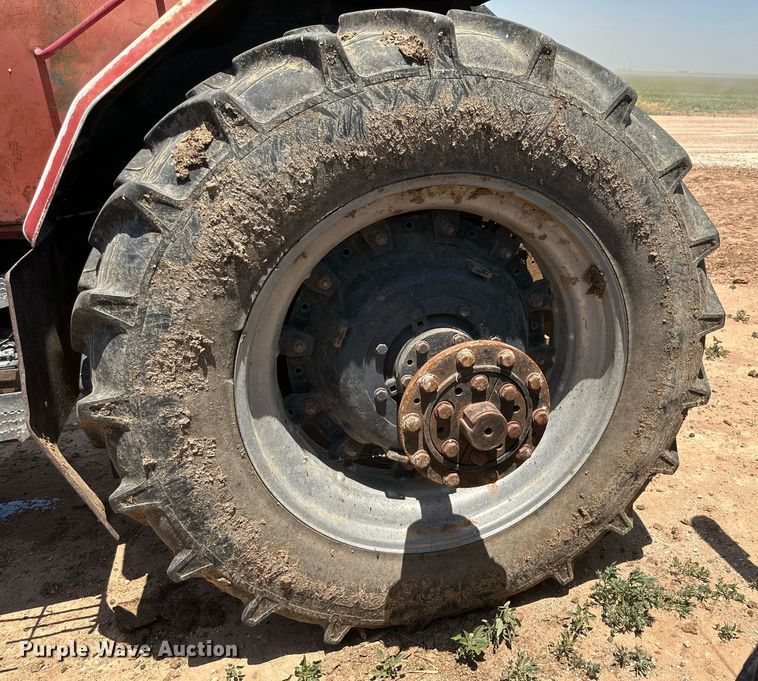 image for item KM9865 1994 Case IH 7240  MFWD tractor