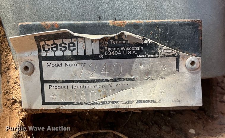 image for item KM9865 1994 Case IH 7240  MFWD tractor