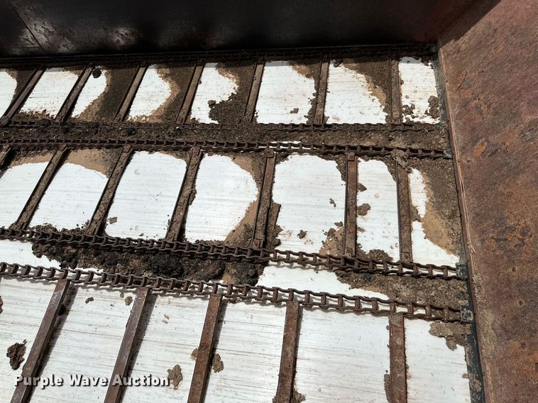 image for item KM9868 Meyer XTS3000  manure spreader