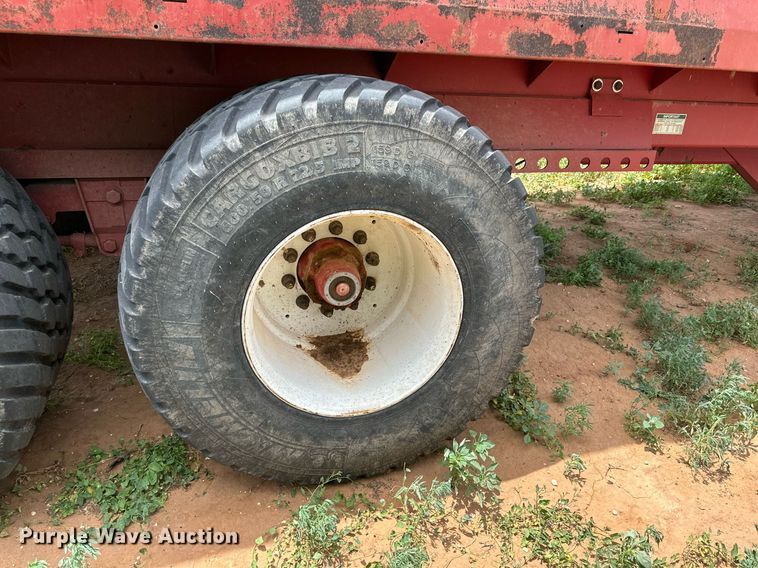 image for item KM9868 Meyer XTS3000  manure spreader