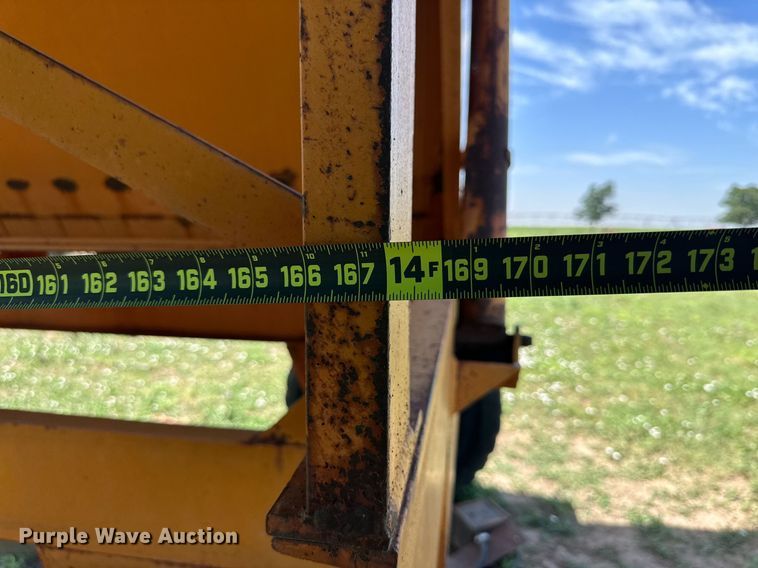 image for item KM9880 Richardton 1400  silage dump wagon